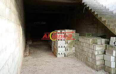 Imagem: Terreno ideal para ponto comercial, com