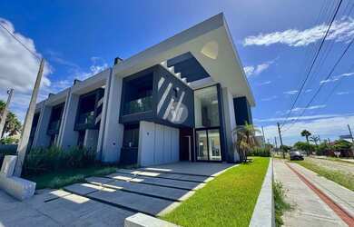 Imagem 3: Casa de esquina com 4 suítes localizado em Xangri-Lá