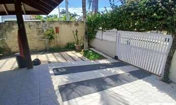 Imagem 3: Sobrado para Locação em Peruíbe, Centro, 4 dormitórios, 2 suítes, 3 banheiros, 1 vaga