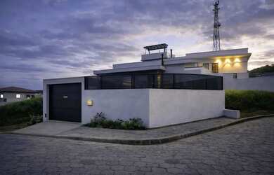 Imagem 5: Casa com 2 dormitórios sendo 1 suíte e 1 vaga de garagem em Gov Celso Ramos/SC