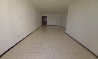 Imagem 5: Vendo Apartamento alto Padrão possui 155 metros quadrados, 4 quartos, 02 vagas, Lazer