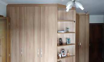 Imagem 4: Sobrado para aluguel possui 280 metros quadrados com 4 quartos