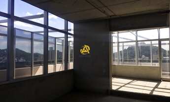 Imagem 3: Luxuosa cobertura empresarial, localizada no Ed. Mubadalla Office