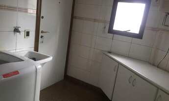 Imagem 6: Excelente e Amplo Apartamento com 186 m², com sacada