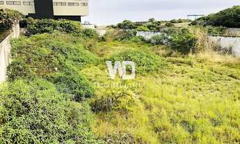 Imagem: Terreno murado e escriturado com 790m²