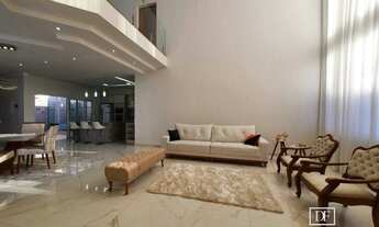 Imagem 3: Casa de Alto Padrão Apaixonante no Condomínio Vale dos Cristais em Macaé! 04 quartos/sendo