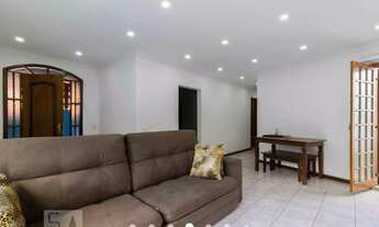 Imagem 5: Casa para venda possui 200 metros quadrados com 3 quartos em Penha de França - São Paulo