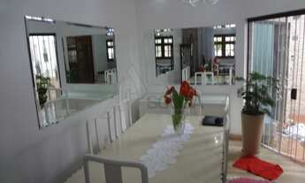 Imagem 2: Casa , no Horto Florestal em Vila Fechada , 3 dormitórios , 1 suíte, sacada, espaço goumer