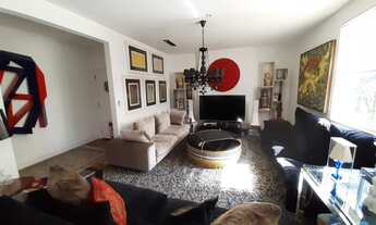 Imagem 5: 155 metros quadrados distribuidos em 2 suites, uma master com closeth duplo e banheira hyd