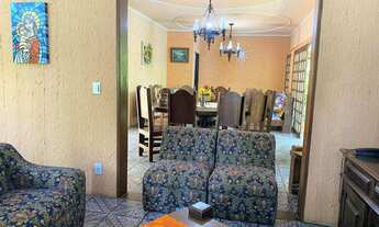 Imagem 7: Casa à venda em condomínio com lago e área verde preservada!