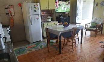 Imagem 4: Casa fundos e frente