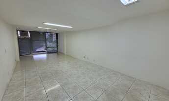 Imagem 7: Sala/Conjunto para aluguel possui 59 metros quadrados com 4 quartos