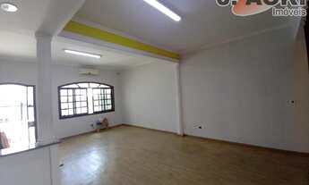 Imagem 6: Sobrado para venda possui 258 m² com 3 quartos
