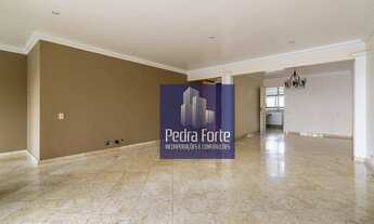 Imagem 3: Apartamento com planta excelente e muita luz natural