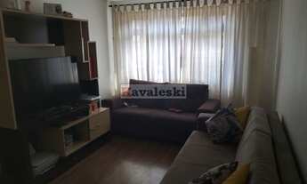 Imagem: Sobrado de Três dormitórios, sendo uma