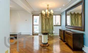 Imagem 7: Apartamento para venda possui 198 metros quadrados com 4 quartos