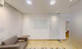 Imagem 2: Casa para venda possui 330 m², com 8 quartos em Indianópolis - São Paulo - SP