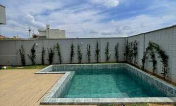 Imagem 5: Casa para venda possui 210 metros quadrados com 3 quartos em Jardins Nápoles - Senador Can