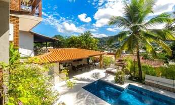 Imagem 2: Casa para Venda em Niterói, Piratininga, 4 dormitórios, 4 suítes, 6 banheiros, 3 vagas