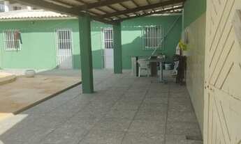 Imagem: Casa com piscina na praia atalaia Nova