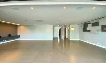 Imagem 3: Apartamento para venda tem 336 metros quadrados com 4 quartos