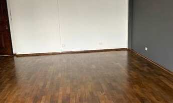 Imagem 2: Amplo apartamento !! Bem localizado !!