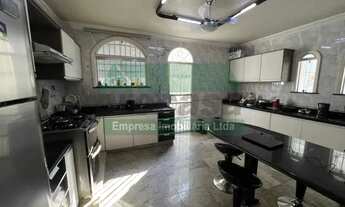 Imagem 6: Casa de rua Residencial / Aleixo