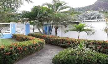 Imagem 13: JBJ600292 - Freguesia - Casa Linear - 4 quartos - 2 suítes - Closet - Varandas - Piscina