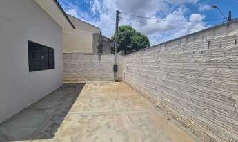 Imagem 6: Dracena-SP, Casa de Esquina no Bairro Parque São Carlos, próximo a ABD