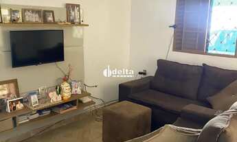 Imagem 7: Casas residencial disponível para venda no bairro Santa Mônica em Uberlândia-MG