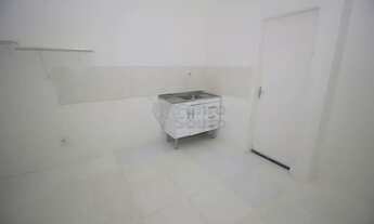 Imagem 7: Kitnet no Antônio Rosa Lavrador para locação no centro de Pelotas - Ao lado do Calçadão