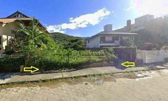 Imagem: Terreno com 605m² em área nobre na Praia
