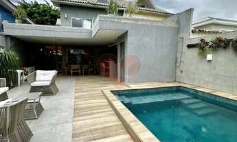 Imagem 2: Oportunidade á venda Casa de alto padrão totalmente reformada 4 suítes 361m2