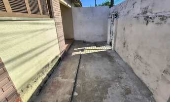 Imagem 3: Imóvel para aluguel tem 60 metros quadrados com 2 quartos em Floresta - Fortaleza - CE