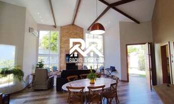 Imagem 3: Casa linear em condomínio com 4 quartos