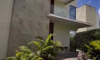 Imagem 3: Alphaville Mirante- 420m², 4 Suítes, Piscina, 4 vagas de garagem