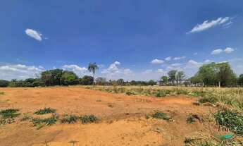 Imagem 3: Lote comercial no Sitio recreio ipe - atrás do Ceasa