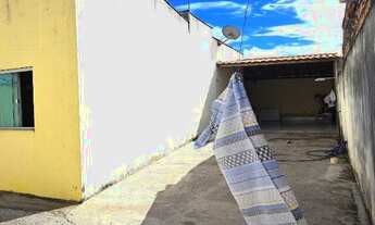 Imagem 2: Gigantesca -Casa com 10m de Frente, 2/4 com Corredor Lateral e quintal ampla