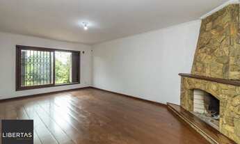 Imagem 4: Casa no bairro Jardim Planalto de 3 dormitórios e 3 vagas para alugar