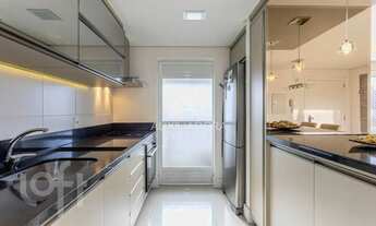 Imagem 5: Apartamento à venda em Petrópolis com 66 m², 2 quartos, 1 suíte, 1 vaga