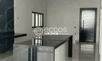 Imagem 4: Casa para aluguel, 3 quartos, 3 suítes, 2 vagas, Novo Mundo - Uberlândia/MG