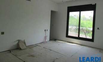 Imagem 2: CASA EM CONDOMÍNIO - TAMBORÉ - SP