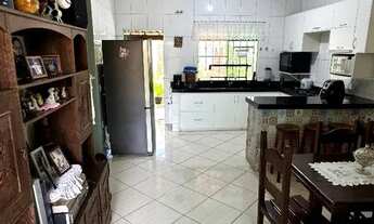 Imagem 7: Bela casa de praia com três quartos, sendo duas suítes