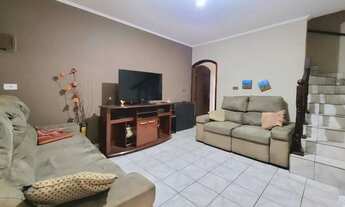 Imagem 2: Sobrado para venda em Parque Novo Oratório com 3 quartos, sendo 1 suíte , 179m²