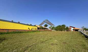 Imagem 6: Terreno com 1.000 m² em condomínio, local tranquilo com vizinhos moradores, Porangaba SP