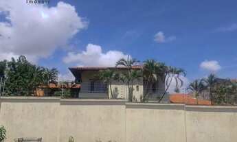 Imagem: Casa com 7 quartos à venda no bairro Engenheiro