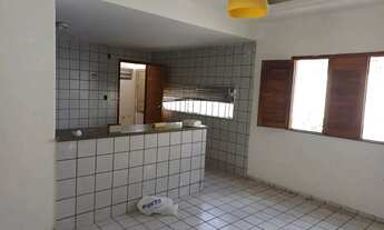 Imagem 6: EXCELENTE CASA NA AV. LINDOLFO MONTEIRO COM 5 QUARTOS SENDO 4 SUITES, SALA AMPLA, JARDIM D