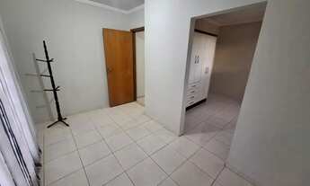 Imagem 6: Imóvel para aluguel tem 219 metros quadrados com 3 quartos