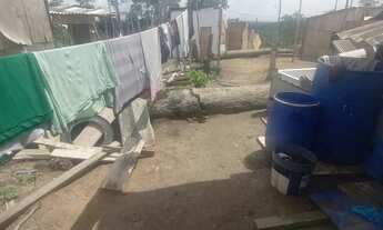 Imagem 6: Casa no Distrito industrial II,bem na frente na Avenida Flamboyant 1210,bom ,Para Comercio