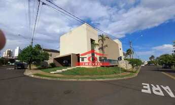 Imagem: EM CONDOMÍNIO FECHADO